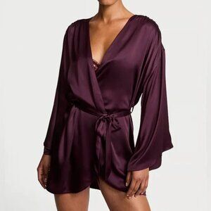 Victoria's Secret Satin Short Robe in Winter Wine NWT, M/L